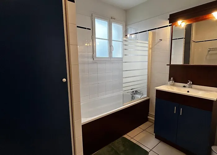 Renove Proche Thermes Avec Piscine Et Wi-fi - Fr-1-541-166